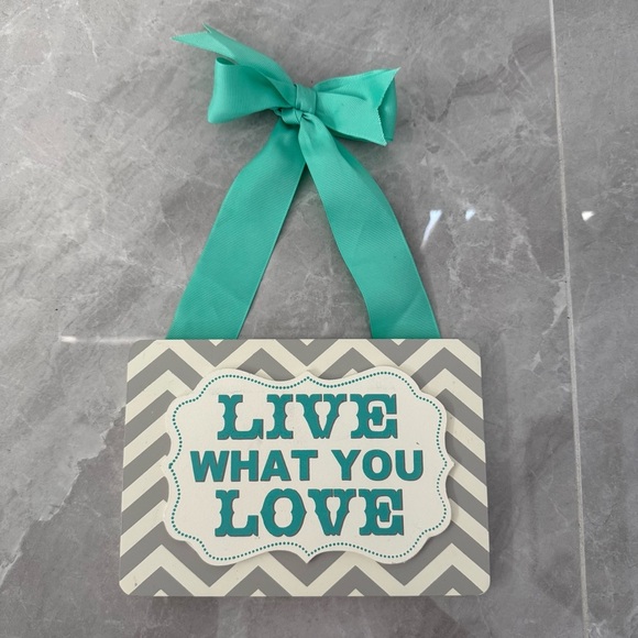 “Live What You Love” Wooden Chevron Ribbon Decorative Sign - Picture 1 of 12